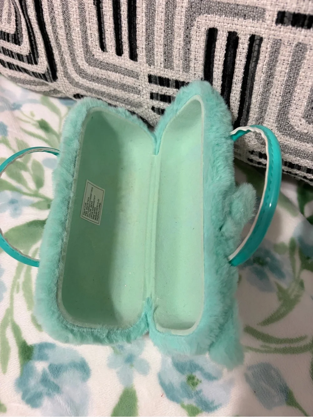 Kids glasses case